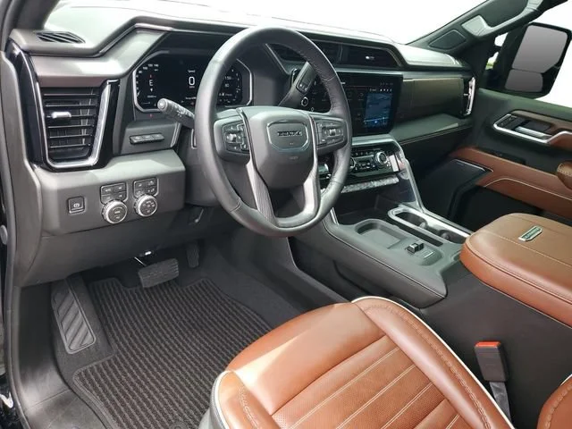 Used 2026 Onyx Black GMC Denali Ultimate image 6