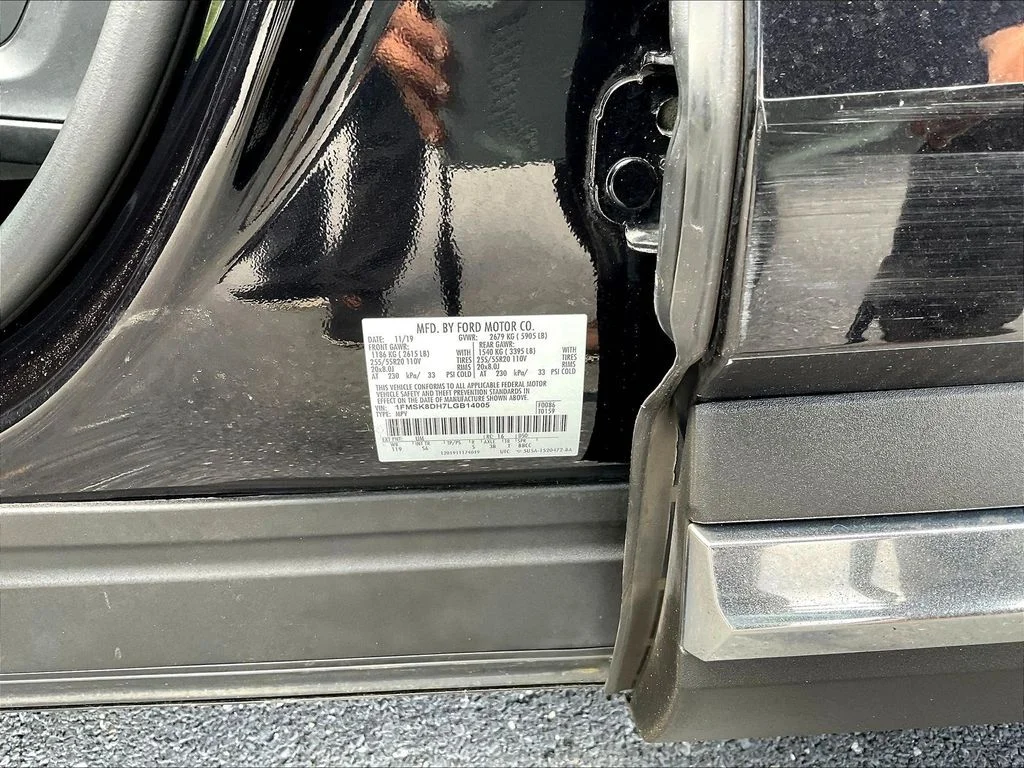 Certified Used 2020 Black Ford XLT image 9