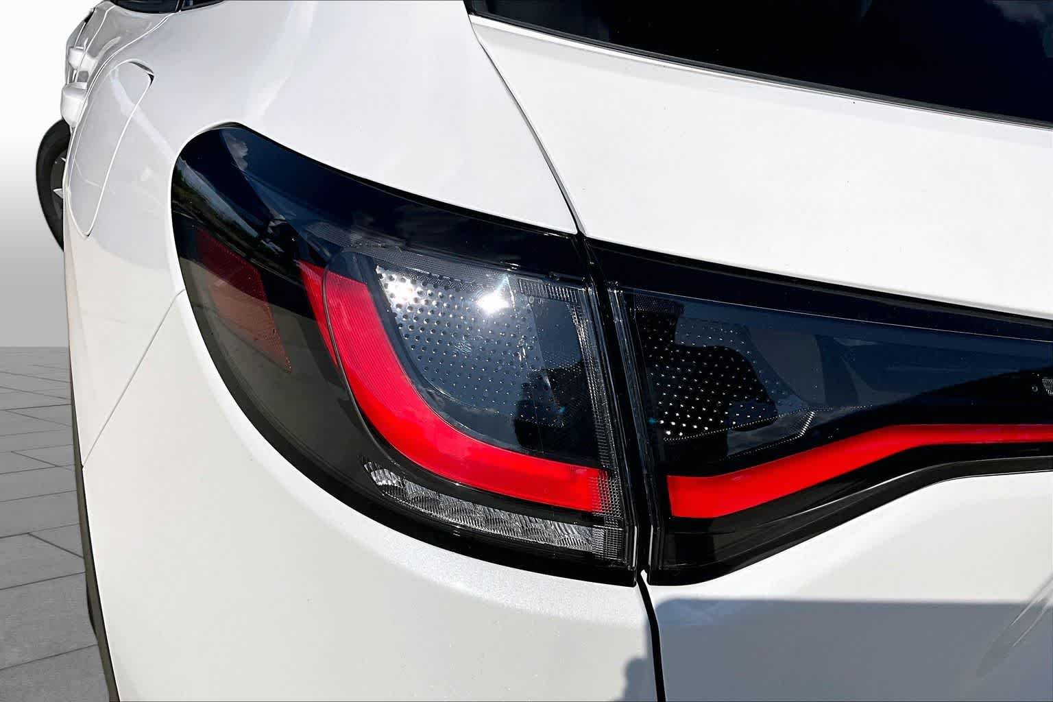 New 2027 Platinum White Pearl Honda LX AWD image 13