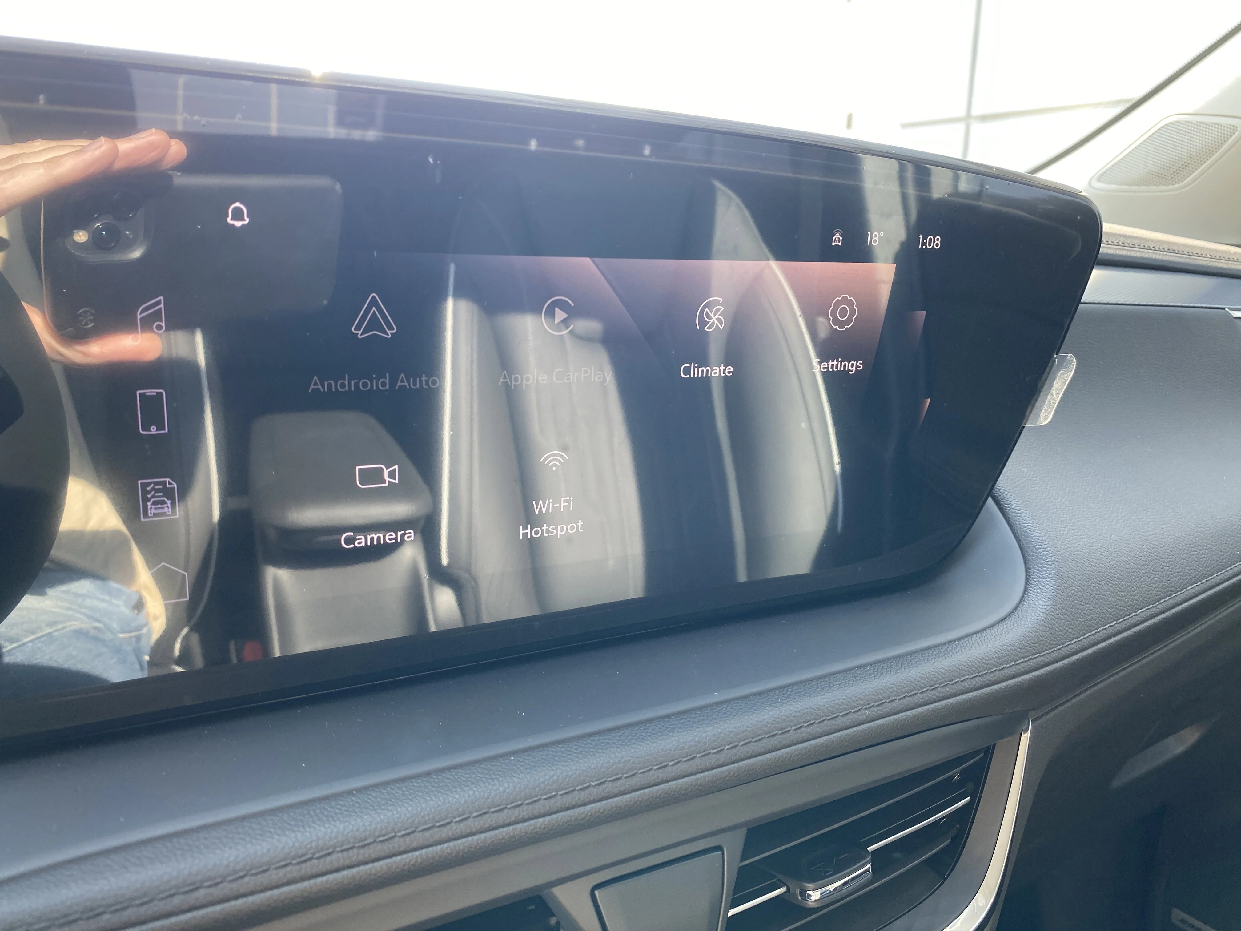 New 2026 WHITE FROST TRICOAT Buick Avenir image 20