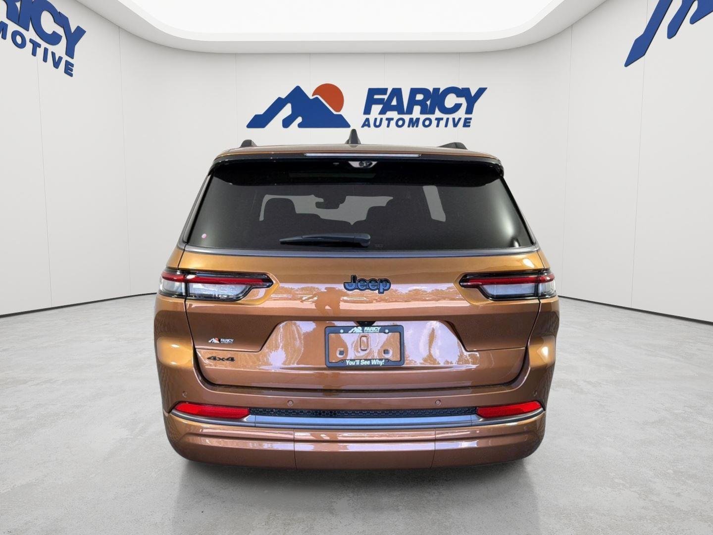 New 2026 Copper Shino Metallic Clear-Coat Exterior Paint Jeep Limited Reserve image 5