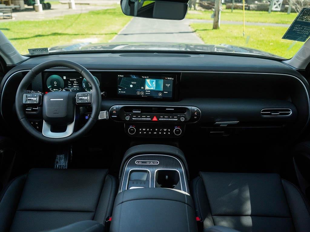 New 2026 Titan Green Hyundai SEL Premium 8P AWD image 41