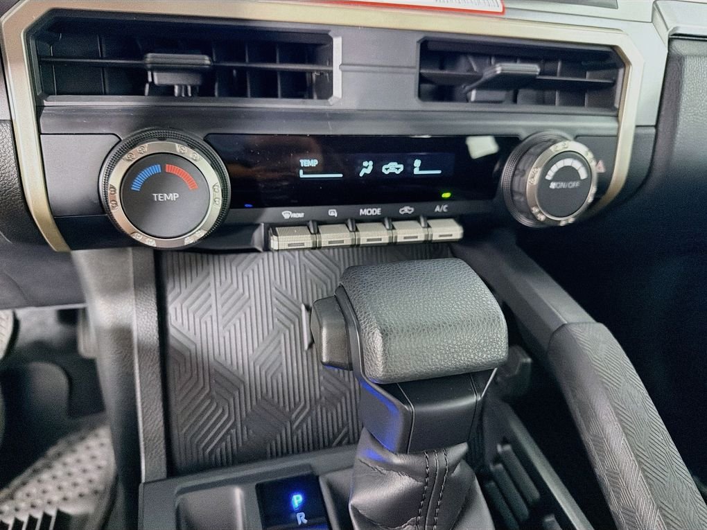 Used 2025 Silver Toyota SR5 image 34