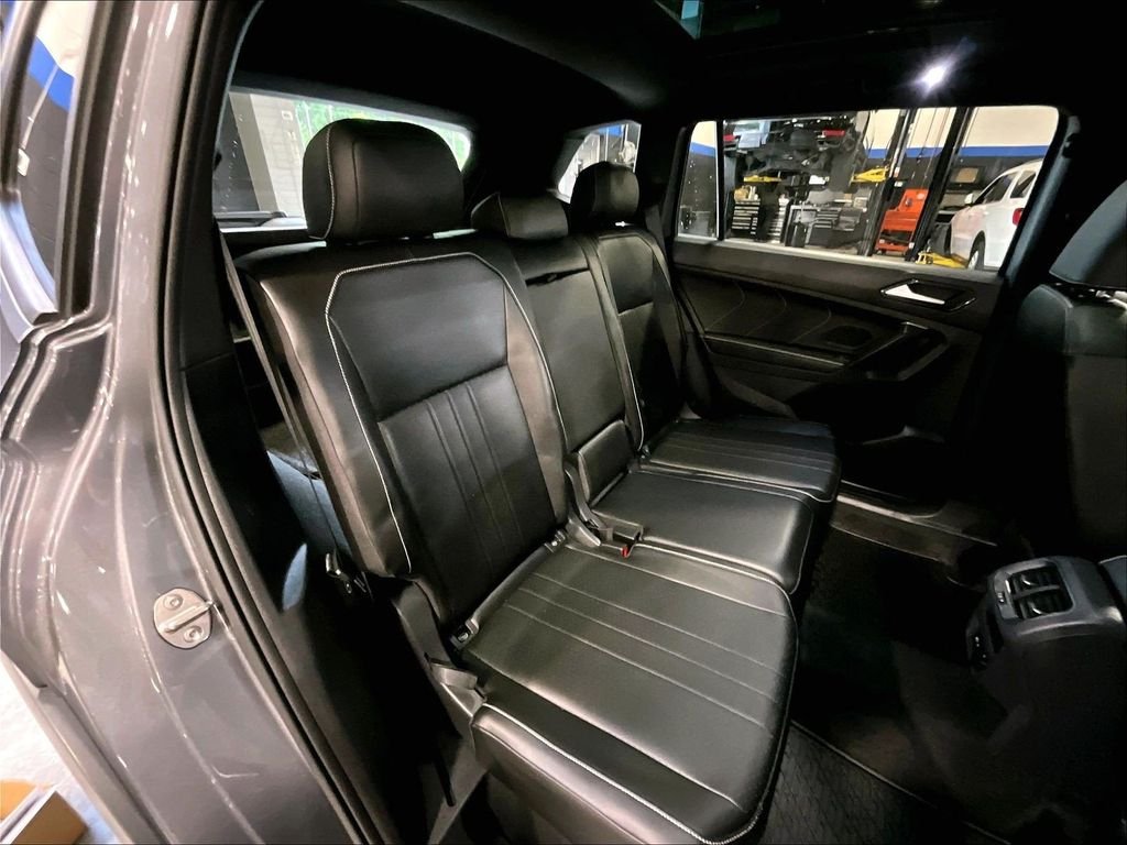 Used 2024 Gray Volkswagen 2.0T SE R-Line Black image 16