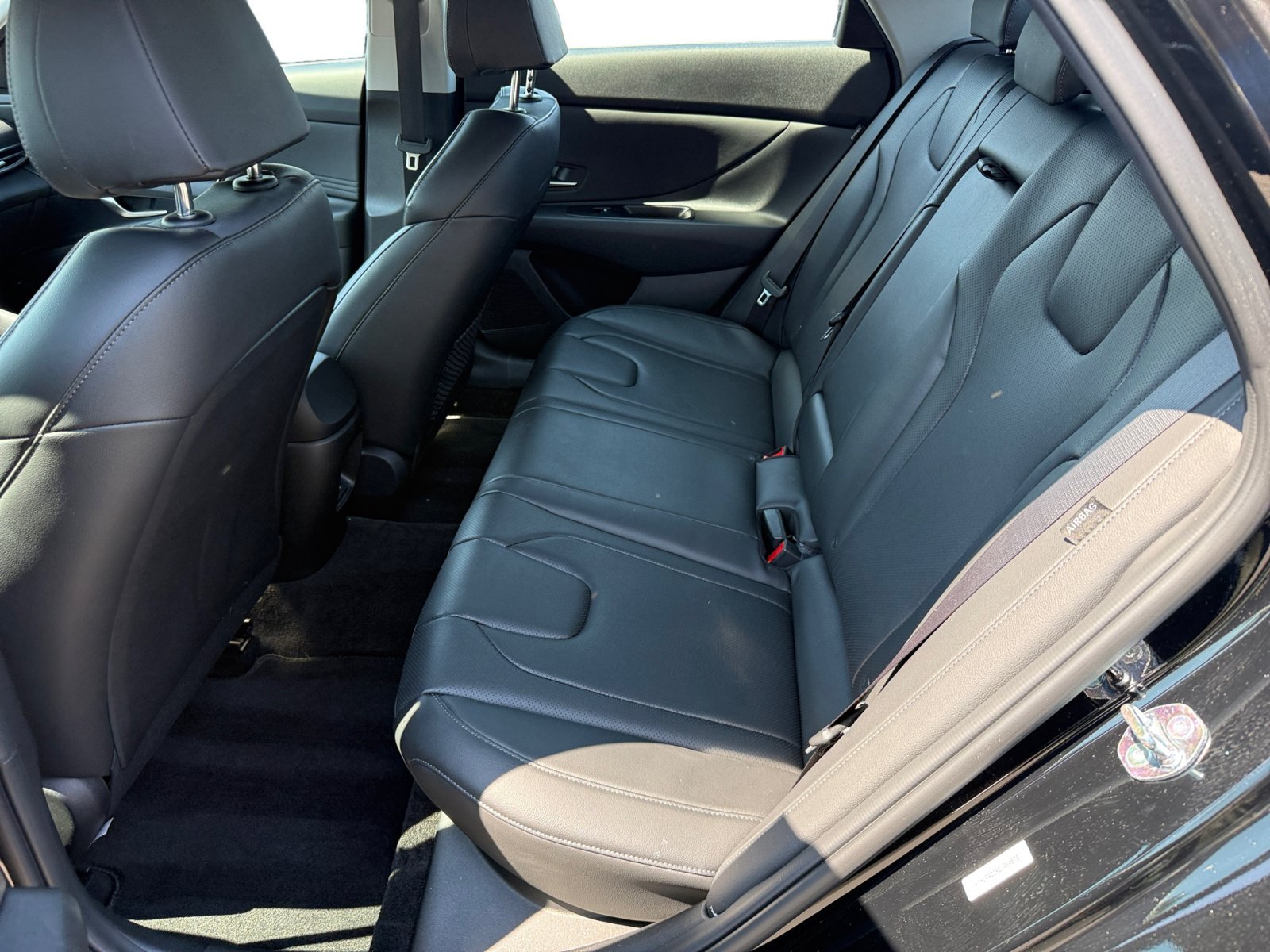 Certified Used 2025 Abyss Black Hyundai Limited image 16