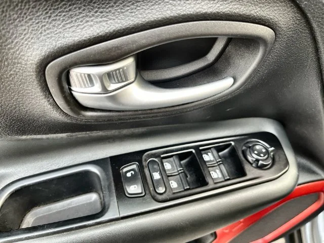 Used 2021 Gray Jeep Trailhawk image 18
