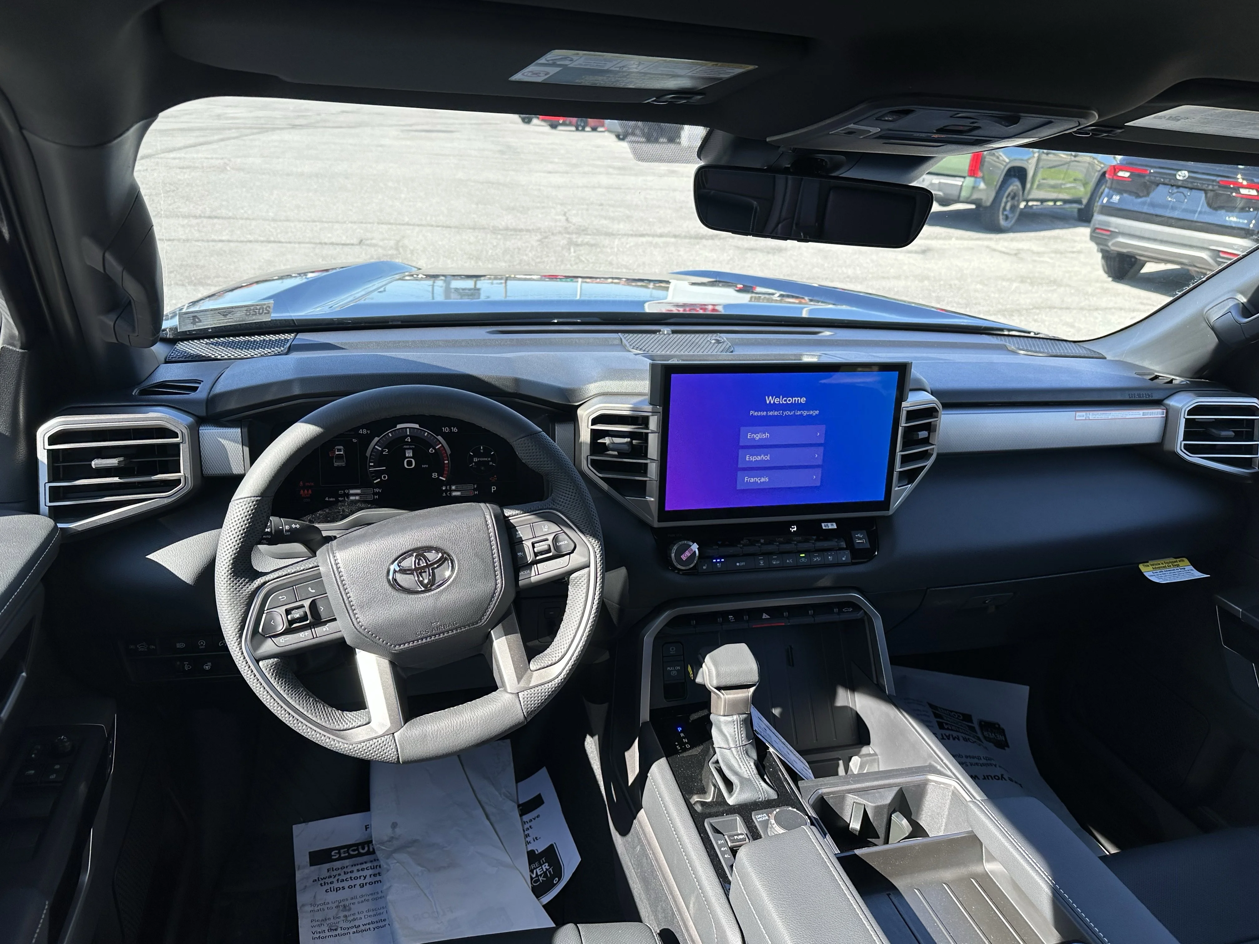 2026 Toyota Tundra Limited - Photo 10