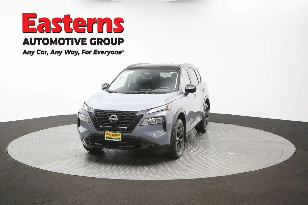 Used 2023 Gray Nissan SV image 50