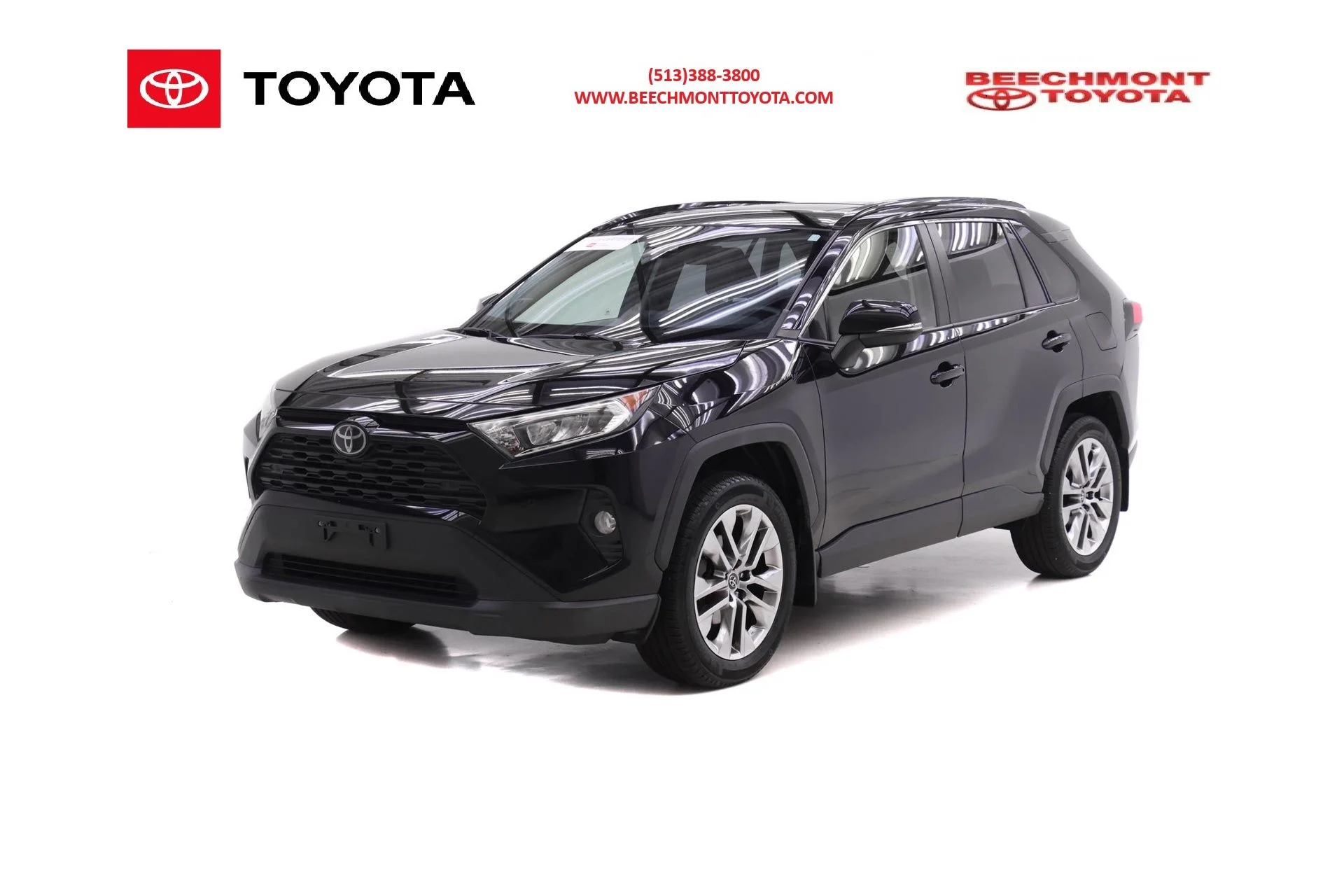 Certified Used 2019 Black Toyota XLE Premium image 1