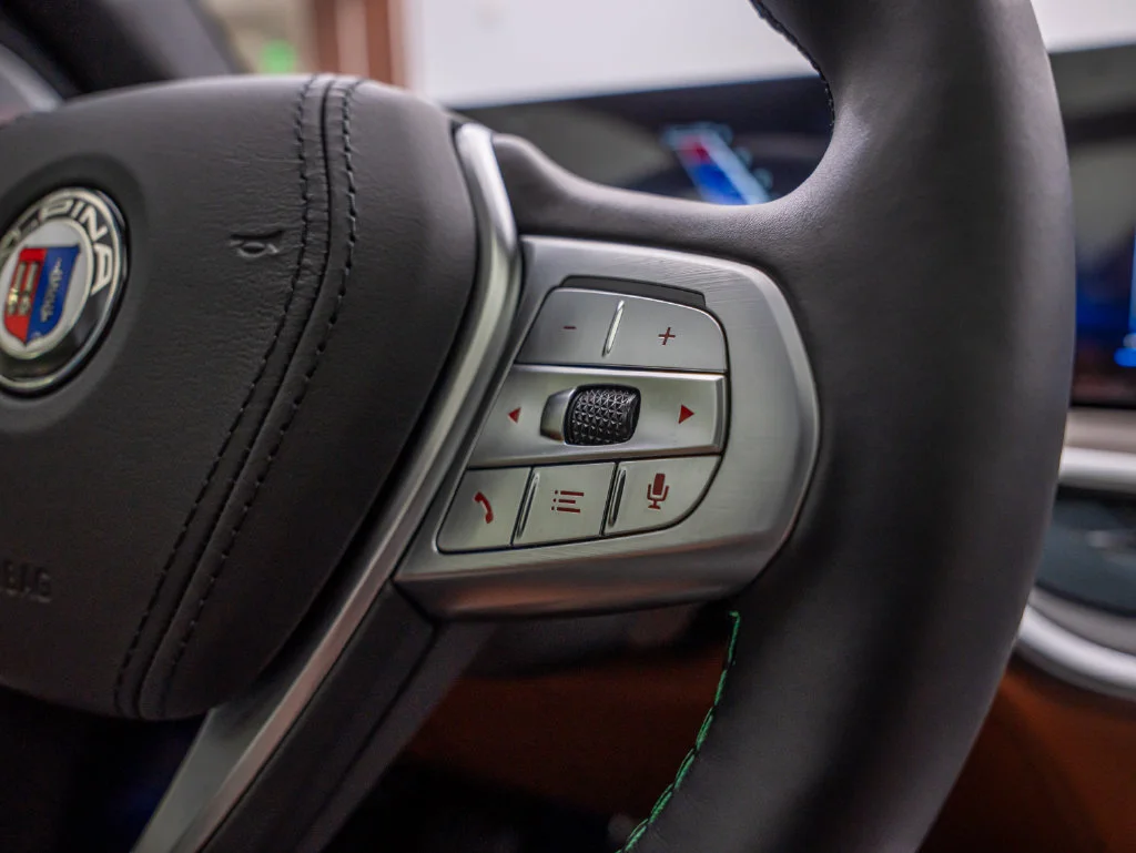 Used 2026 Alpina Green Metallic BMW ALPINA XB7 image 36