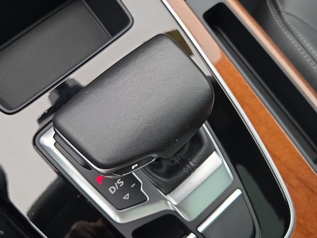 Used 2023 Daytona Gray Pearl Audi 45 S line Premium image 24