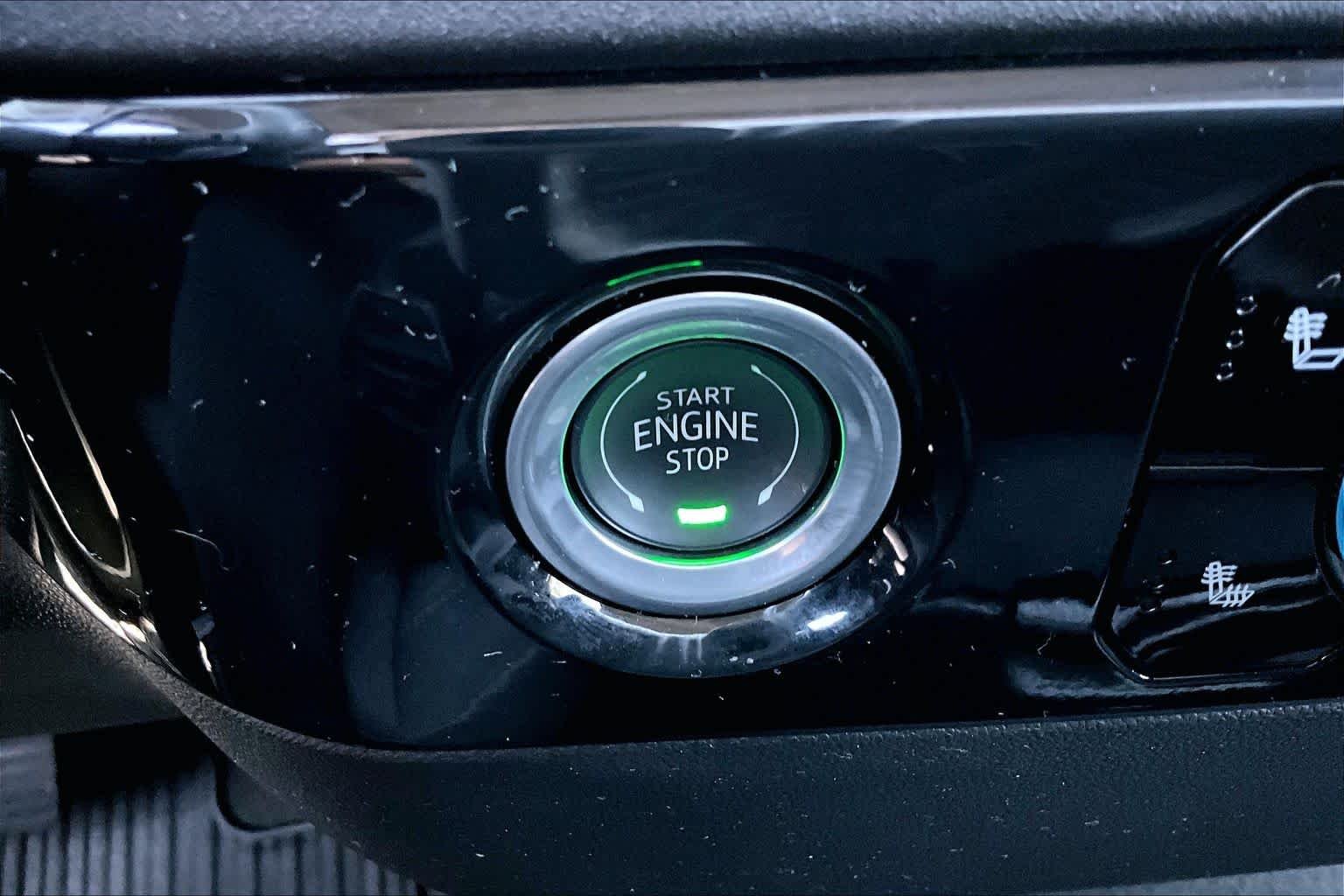 Used 2024 Black Chevrolet LT image 33
