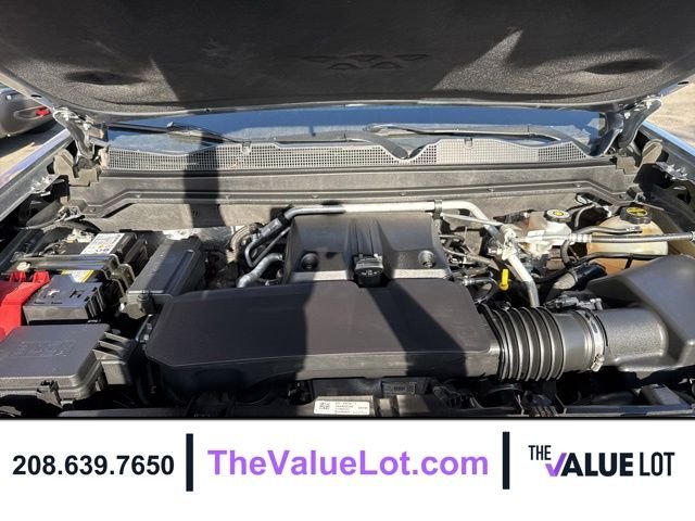 Used 2024 Gray Chevrolet ZR2 image 10