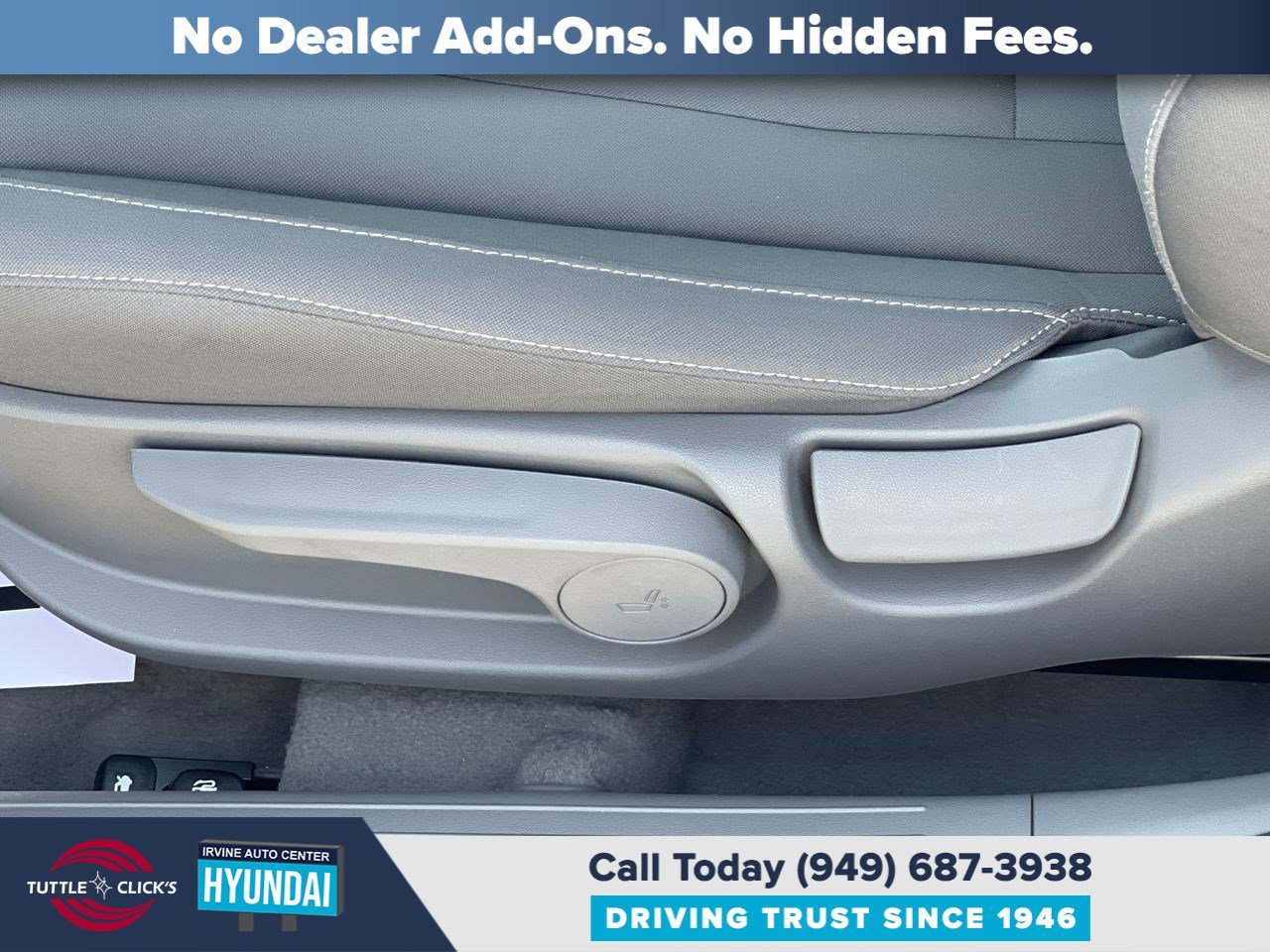 Used 2025 Serenity White HYUNDAI SEL CONVENIENCE image 22