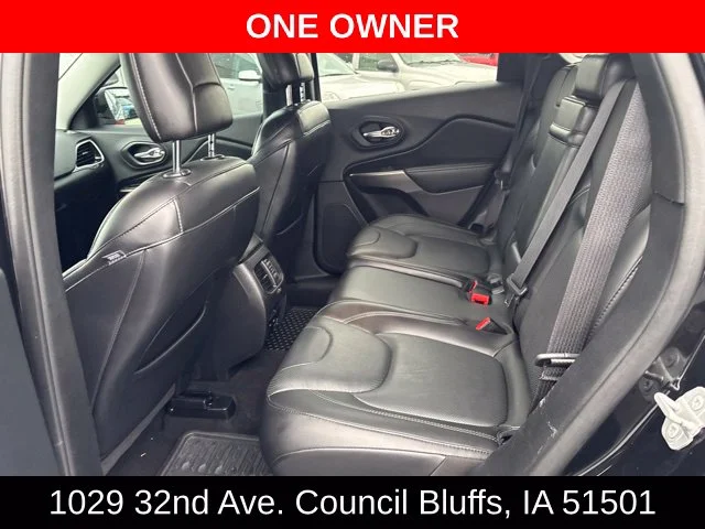 Used 2019 Black Jeep Limited image 11