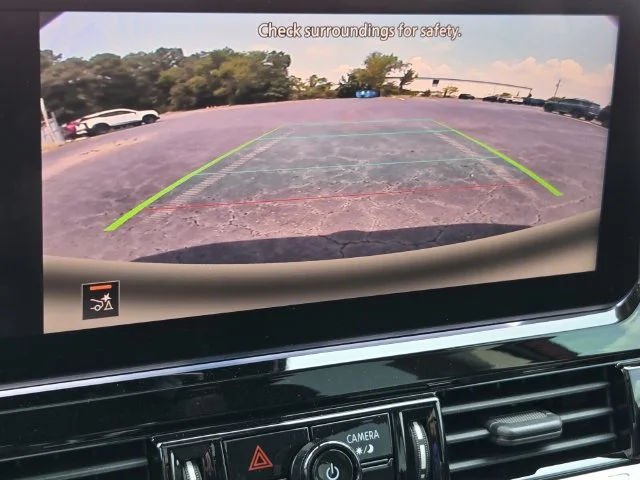 2026 Nissan Pathfinder SV - Photo 17