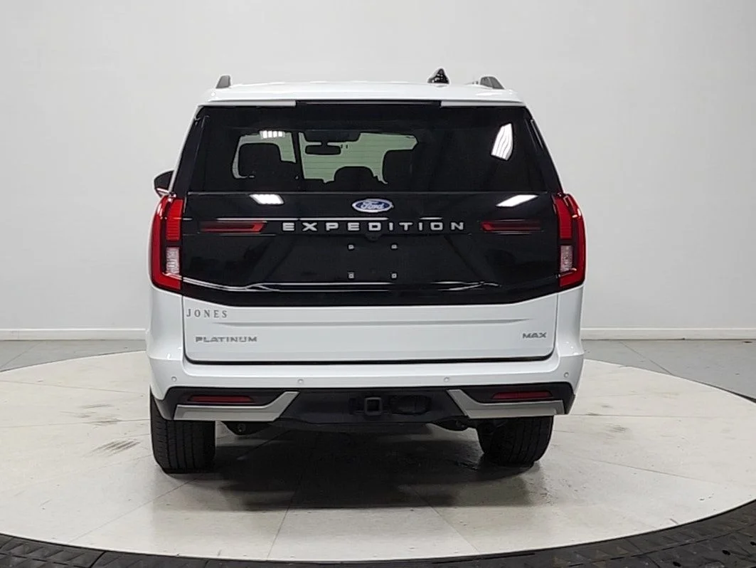 Used 2025 White Ford Platinum image 7
