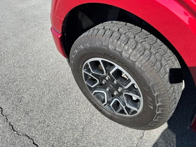 Used 2021 Red Ford XLT image 17