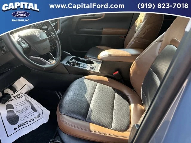 Used 2024 Gray Ford Badlands image 19