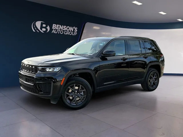 2027 Jeep Grand Cherokee Laredo Altitude
