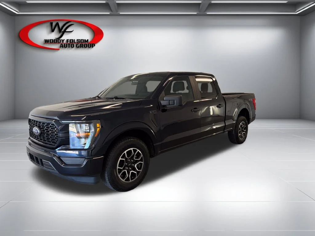 Used 2023 Blue Ford XL image 3