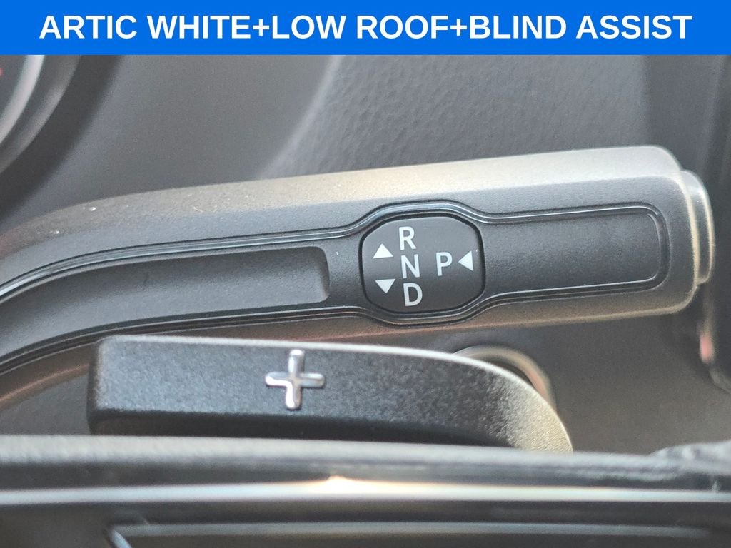 New 2026 Arctic White Mercedes-Benz Cargo 144 WB image 28