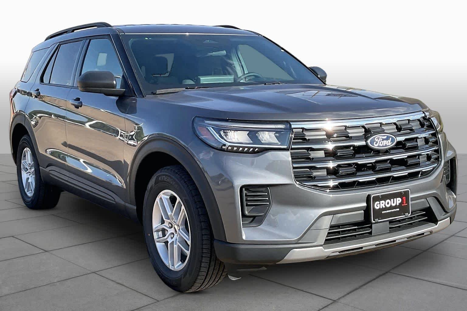 New 2027 Carbonized Gray Metallic Ford Active image 2