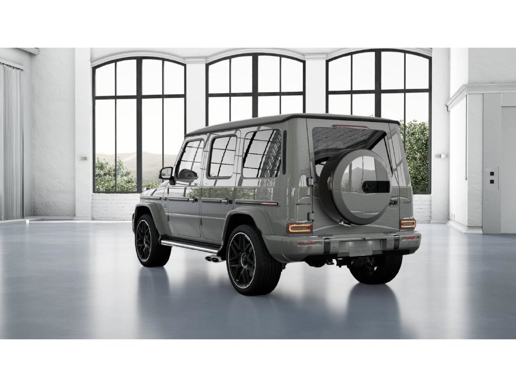New 2027 MANUFAKTUR Arabian Grey Non- Metallic Mercedes-AMG AMG® G 63 SUV image 68