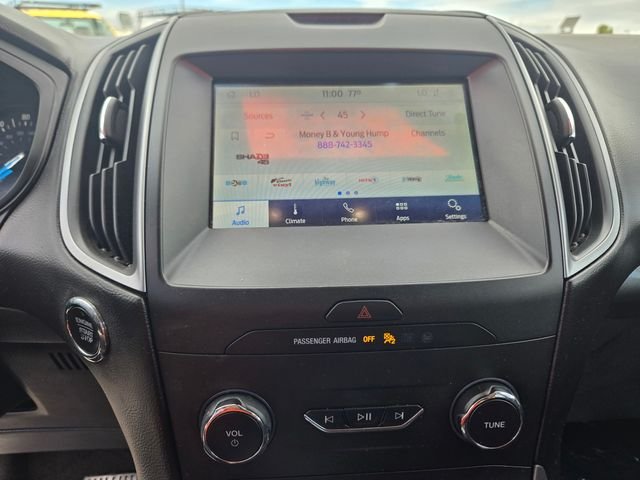 Used 2020 Silver Ford SE image 16