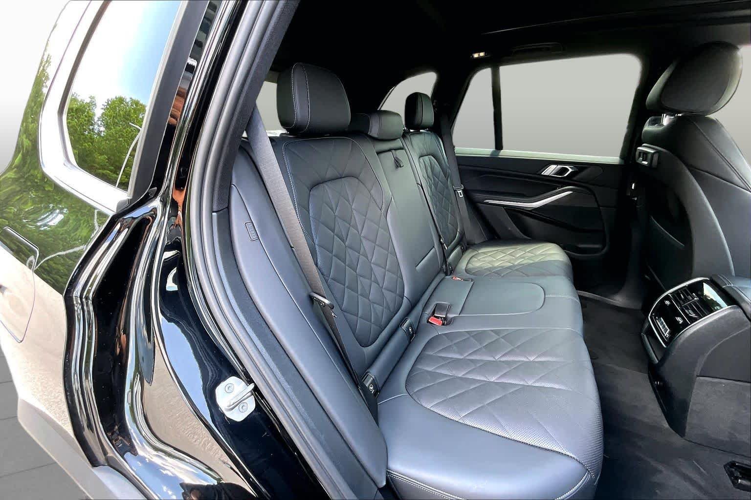 Certified Used 2023 Jet Black BMW xDrive40i image 19