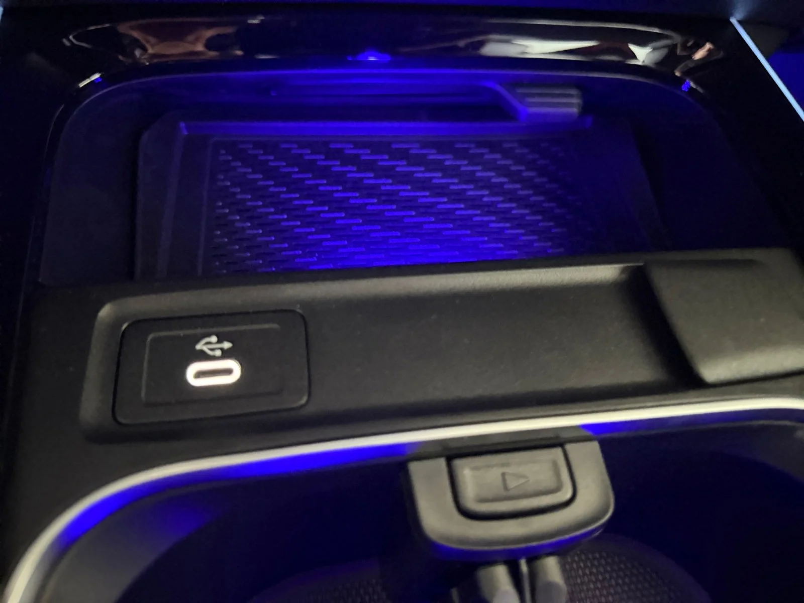 New 2026 Silver Metallic Mercedes-Benz AMG® GLA 35 image 23