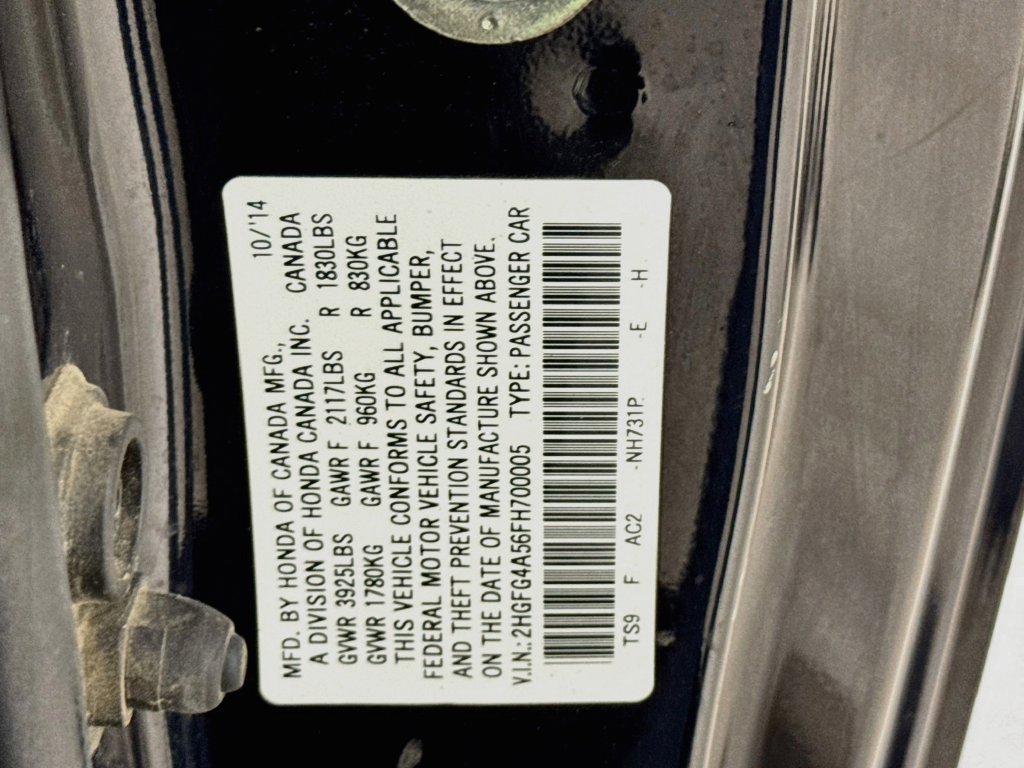 Used 2015 Crystal Black Pearl Honda Si image 35