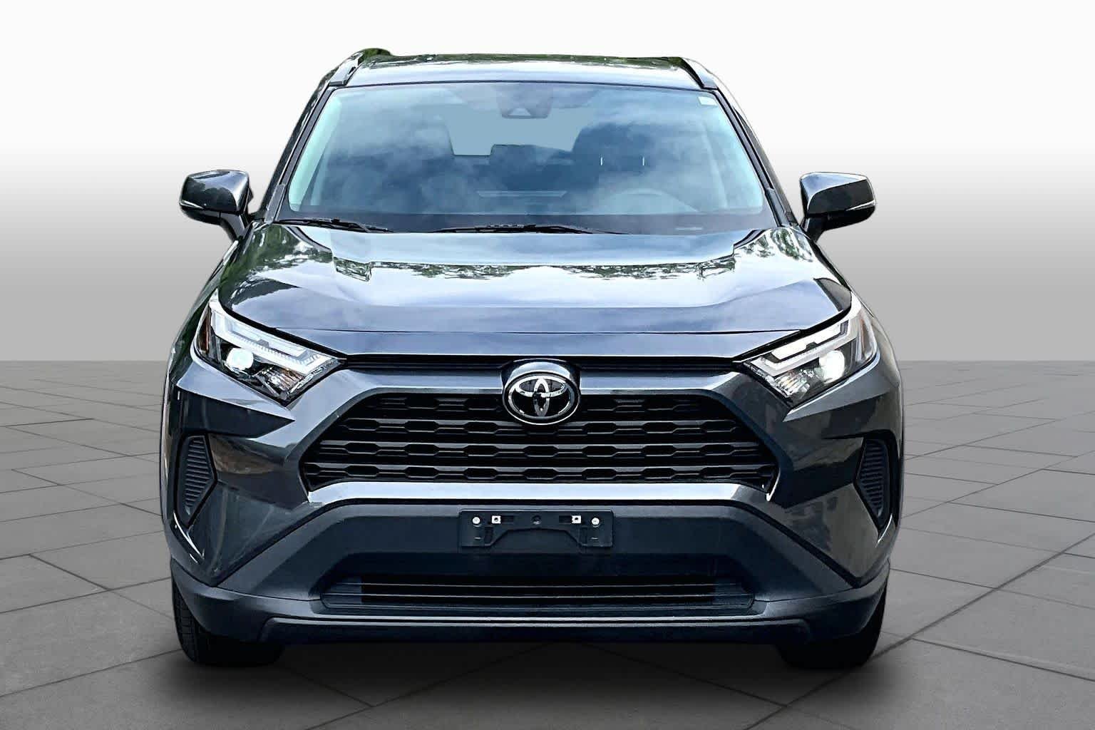 Used 2024 Magnetic Gray Metallic Toyota XLE image 4