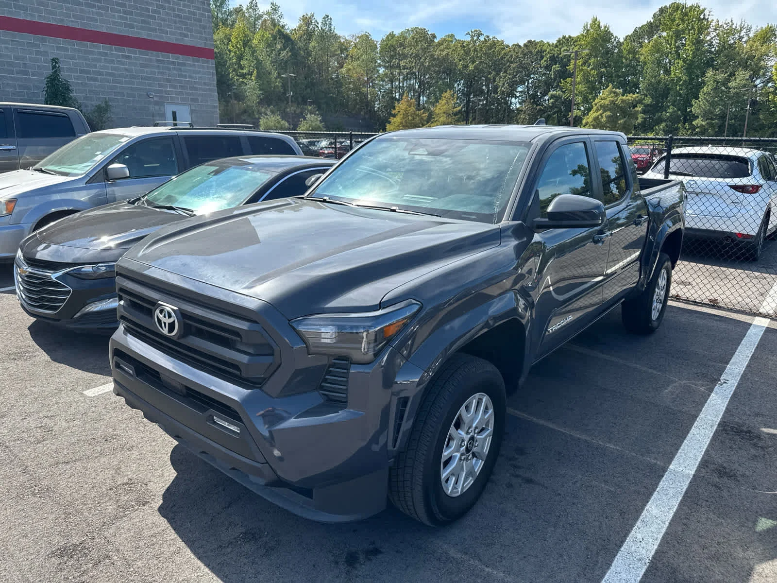 Used 2025 Underground Toyota SR5 image 2