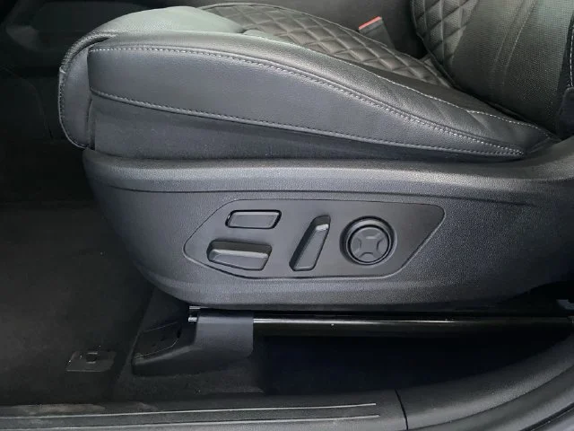 2023 Kia Sorento X-Line SX-P - Photo 26