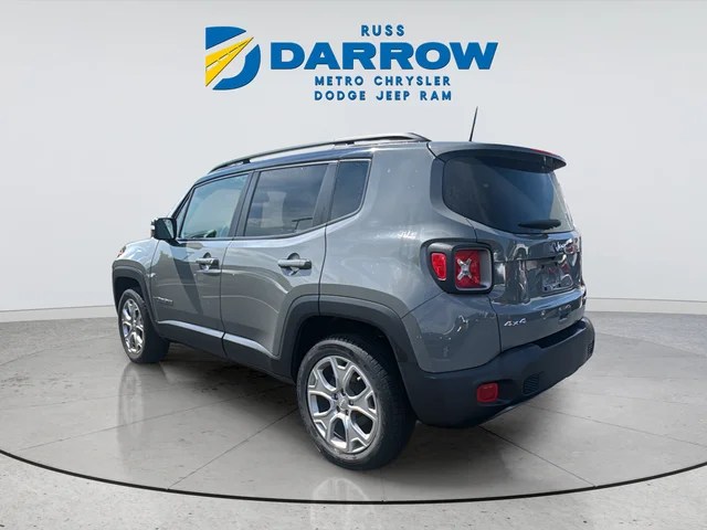 Used 2020 Gray Jeep Limited image 3
