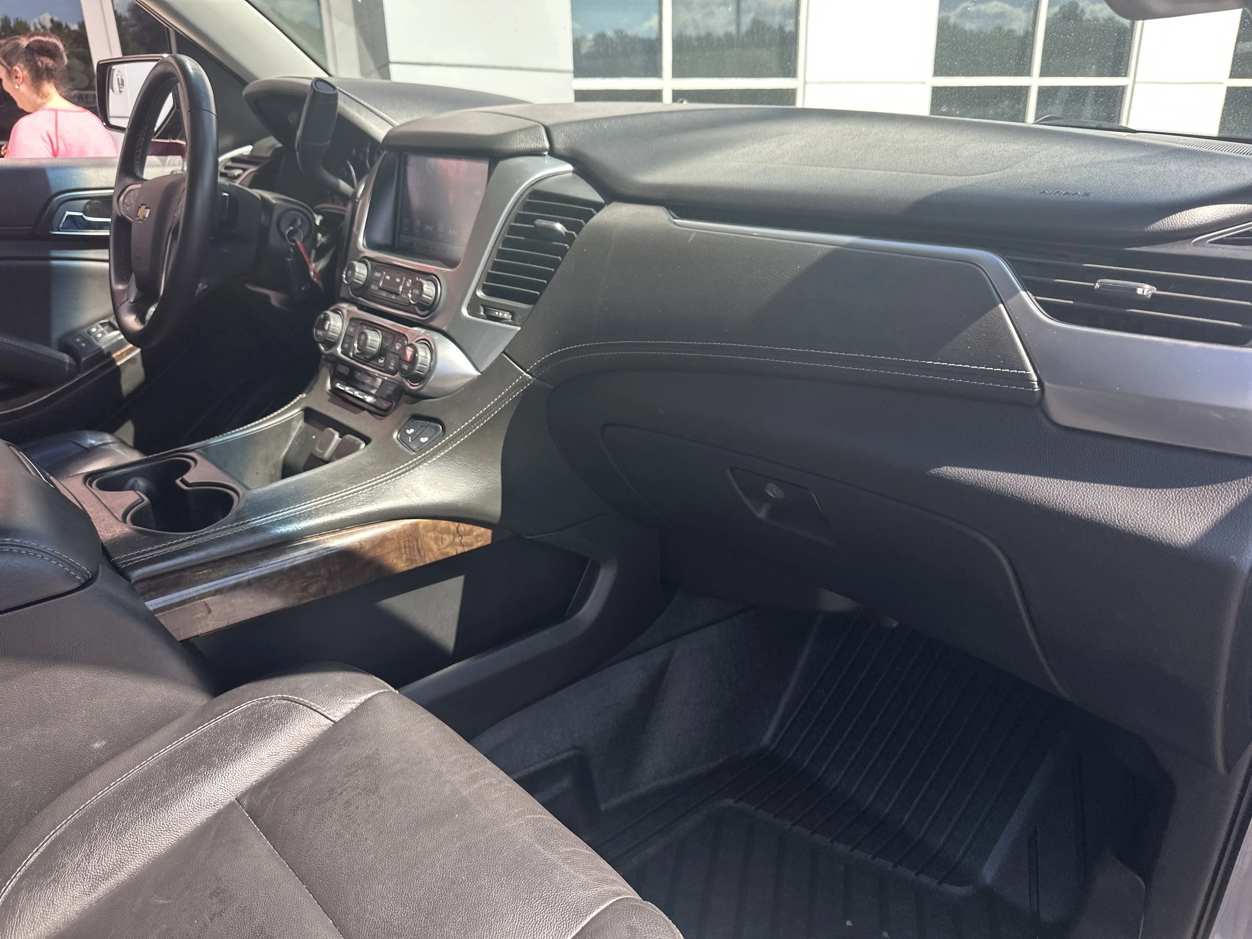 2020 Chevrolet Tahoe LT - Photo 33