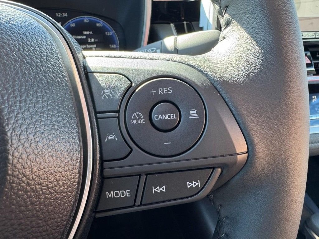 2026 Toyota Corolla XSE - Photo 16