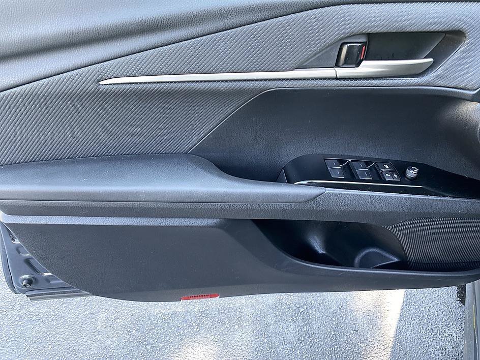 Used 2025 Underground Toyota SE image 9