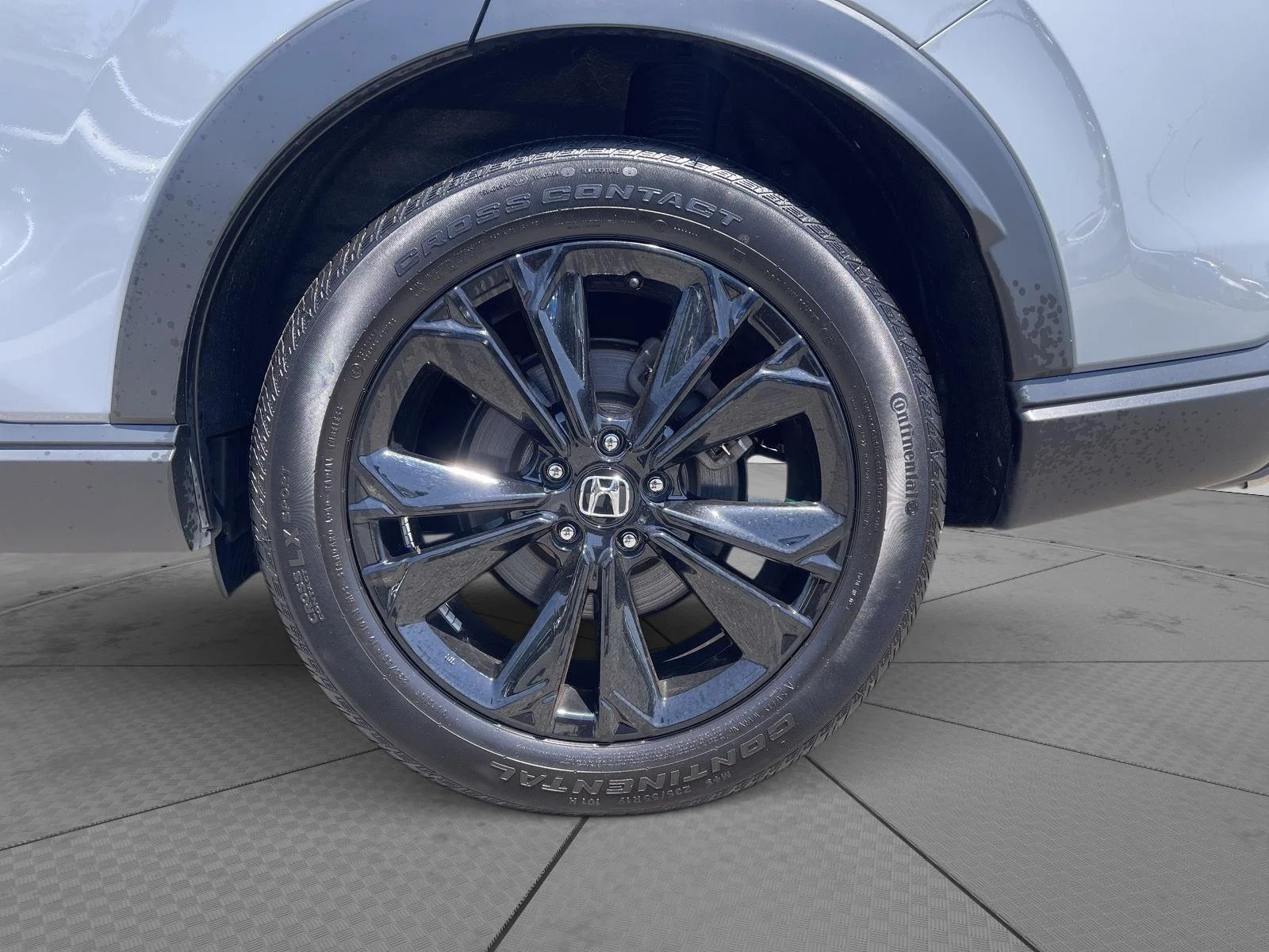 Used 2025 Urban Gray Pearl Honda Sport Touring image 27