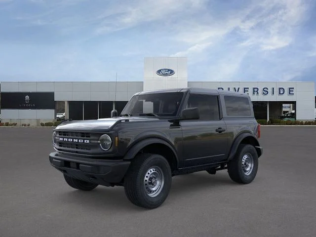 2025 Ford Bronco Base 4x4's photo