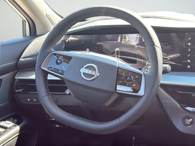 New 2026 Everest White Pearl TriCoat / Super Black Two-tone Nissan Platinum image 19