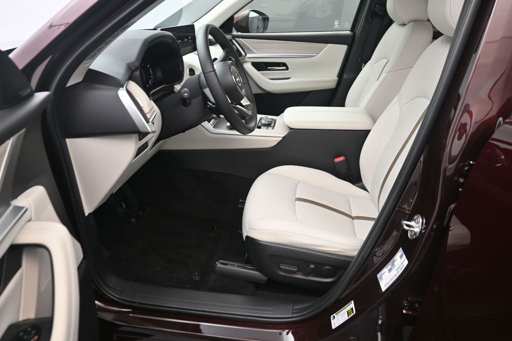 Used 2024 Red Mazda 3.3 Turbo Premium Plus image 17