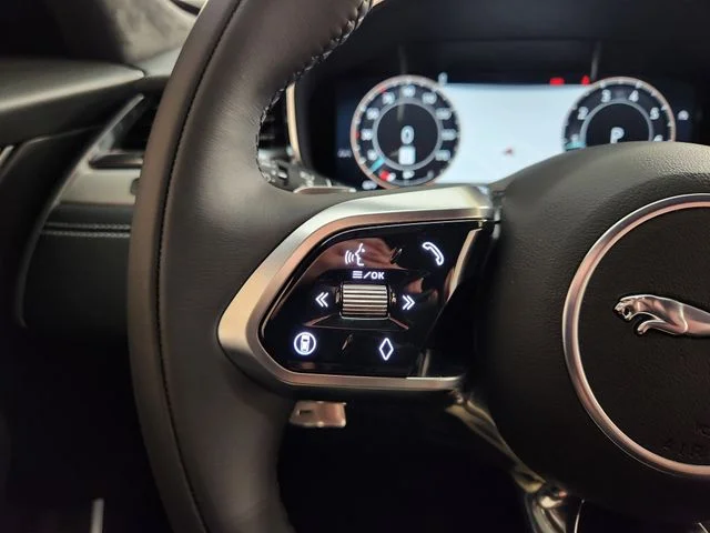 2026 Jaguar F-Pace R-Dynamic S - Photo 28