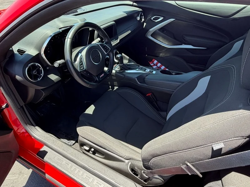 Used 2021 RED HOT Chevrolet 1LT image 12