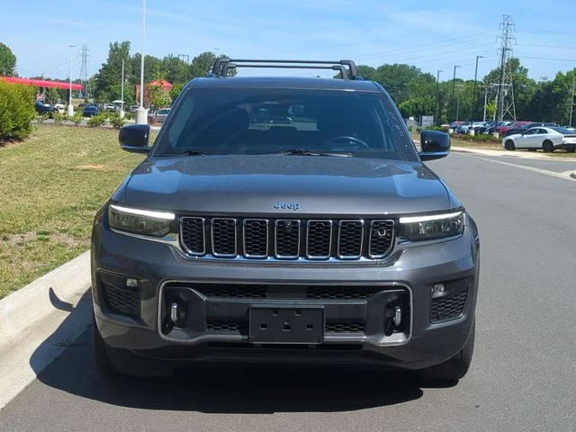 Used 2022 Gray Jeep Overland image 16