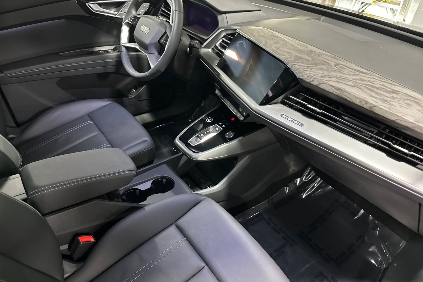 Used 2025 Mythos Black Metallic Audi Premium 45 RWD image 15
