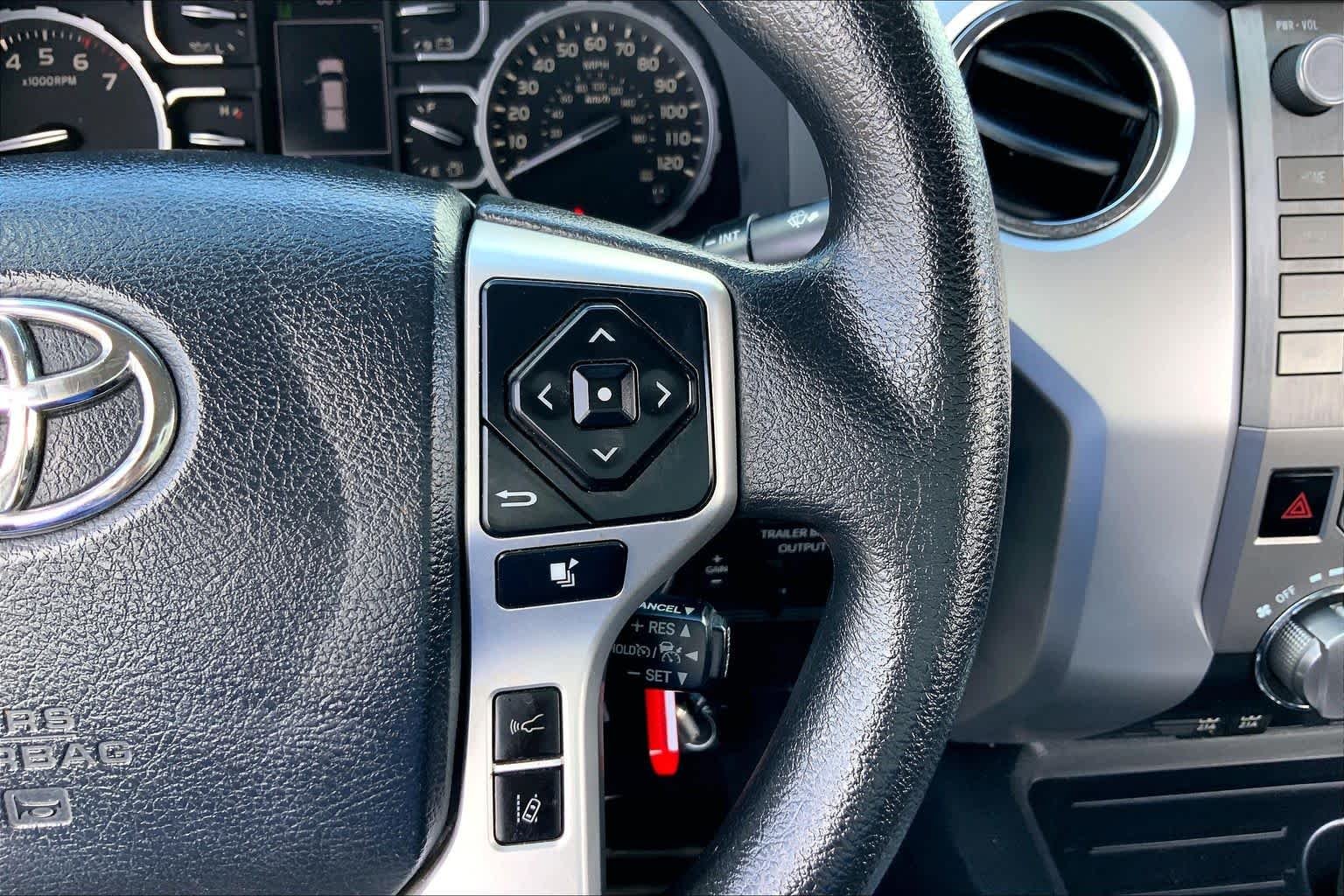 Used 2020 Super White Toyota SR5 image 24
