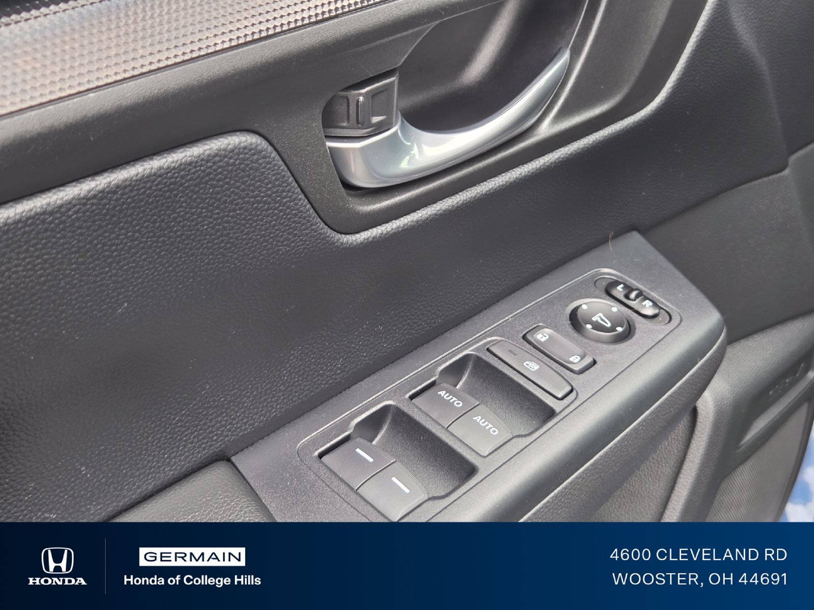 Used 2024 Canyon River Blue Metallic Honda 1.5T AWD EX image 25