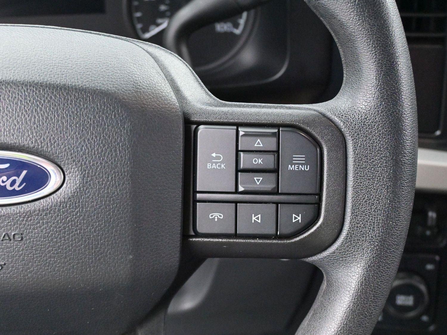 Used 2023 Oxford White Ford XL image 17